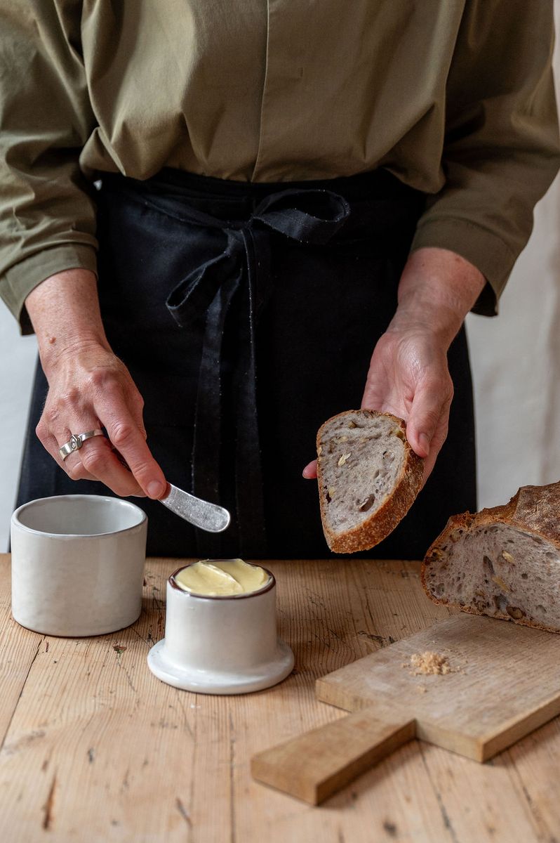 Smørklokke Isblå